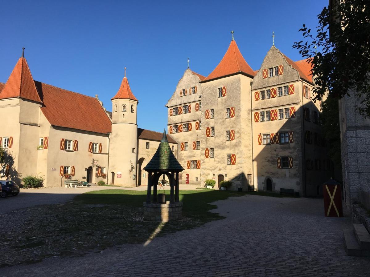 Schlosshotel Harburg Kültér fotó